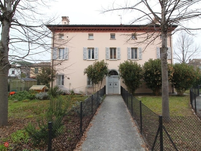 Appartamento in Vendita in Via Zattoni 2 a Ravenna
