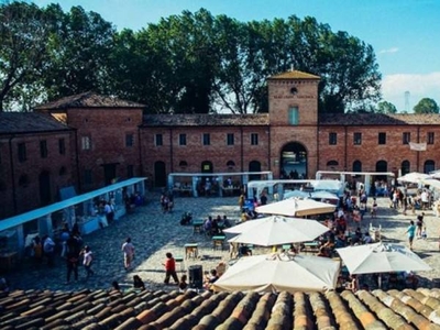 Attività  commerciale in Affitto a San Mauro Pascoli San Mauro Pascoli - Centro