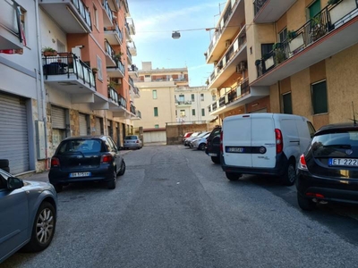 Box - Garage - Posto Auto in Affitto a Reggio di Calabria Sbarre
