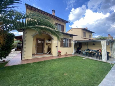 Casa Bi - Trifamiliare in Vendita a Tuoro sul Trasimeno Vernazzano