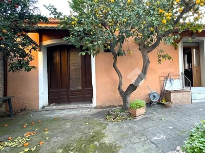 CASA INDIPENDENTE A CORIGLIANO-ROSSANO