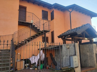 Casa Indipendente in Caterina Colli, 6, Parona (PV)