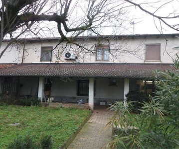 Casa indipendente in Vendita a Bosco Marengo Strada Cascinotti