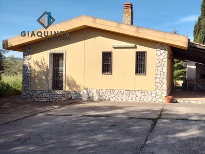 Casa indipendente in Vendita a Palagonia Palagonia