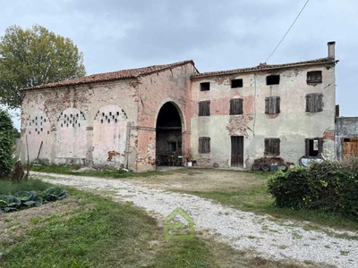 Casa Indipendente in Vendita ad Grisignano di Zocco - 45000 Euro