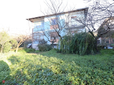 Casa indipendente in Vendita in Strada di Vallecaprina a Terni