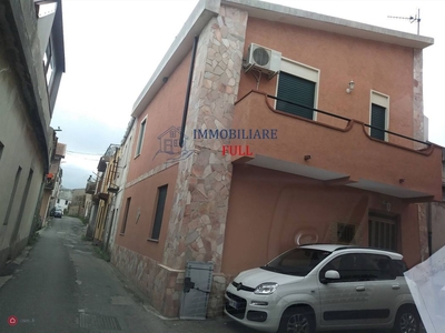 Casa indipendente in Vendita in Strada Provinciale 45 44 a Messina