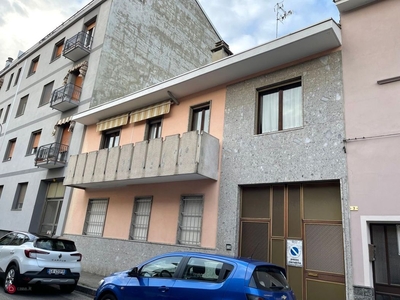 Casa indipendente in Vendita in Via Bologna 3 a Novara