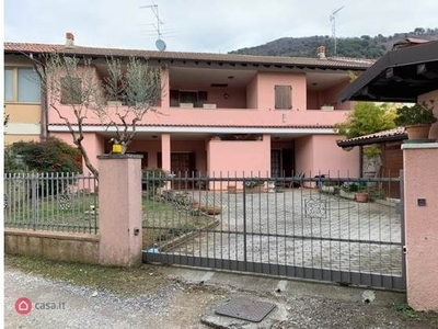 Casa indipendente in Vendita in Via Giuseppe Garibaldi 21 a Provaglio d'Iseo