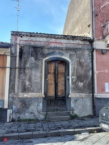 Casa indipendente in Vendita in Via Pantano 64 a Piedimonte Etneo