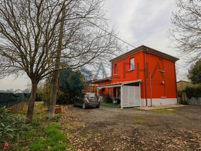 Casa indipendente in Vendita in Via Plaustro a Forlì