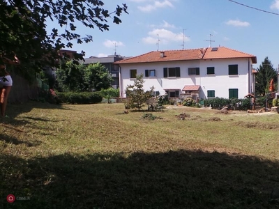 Casa indipendente in Vendita in Via Sant'Arialdo da Cucciago 20 a Como