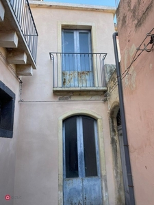 Casa indipendente in Vendita in Via Santo Stefano a Acireale