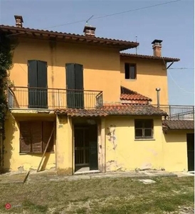 Casa indipendente in Vendita in Via Urbinate a Urbino