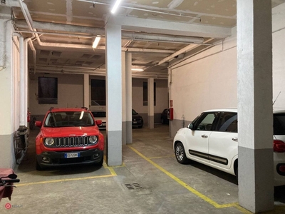 Garage/Posto auto in Vendita in Via Luigi Cibrario 79 a Torino