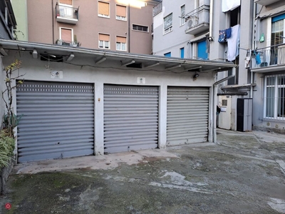 Garage/Posto auto in Vendita in Via Pasquale Miglioretti 5 a Milano