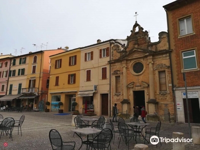 Negozio/Locale commerciale in Vendita in Piazza XX Settembre a Fano