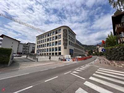 Negozio/Locale commerciale in Vendita in Via Bolzano a Lana