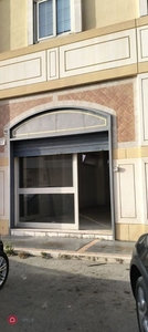 Negozio/Locale commerciale in Vendita in Via Ofanto a Barletta