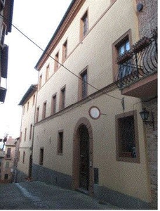 Palazzo in Vendita in Via Ottavio Maestri a Torrita di Siena