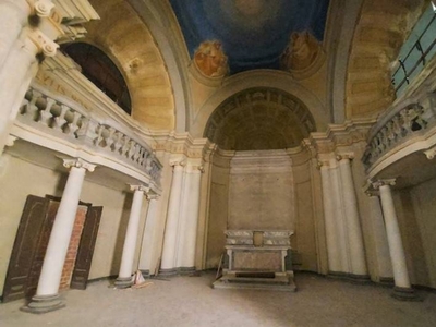 Palazzo - Stabile in Vendita a Cremona