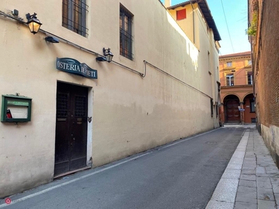 Ristorante in Vendita in Via de' Poeti 1 a Bologna