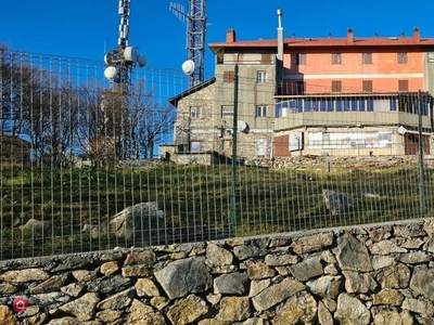 Rustico/Casale in Vendita in Via Monte Beigua 19 a Varazze