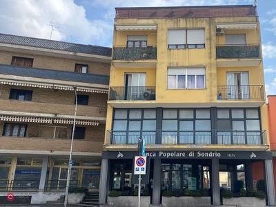 Ufficio in Vendita in Via XXV Aprile 13 a Giussano