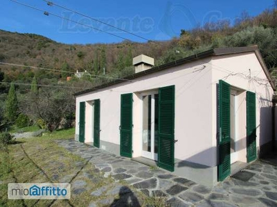 Villa arredata con terrazzo Recco