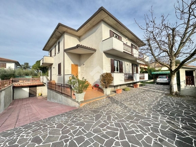 Villa in vendita a Assisi