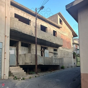 Villa in Vendita in Via Luigi Rizzo a Messina