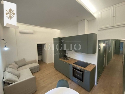 Appartamento di lusso di 82 m² in vendita Piazza Santa Croce, Firenze, Toscana