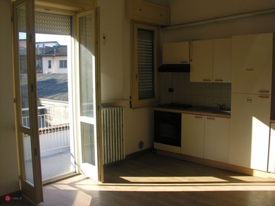 Appartamento in Vendita in Via Maculani a Piacenza
