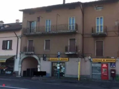 Appartamento in Vendita in Via Valcamonica 45 a Brescia