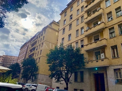 Casa a Roma in Via Augusto Riboty, Mazzini
