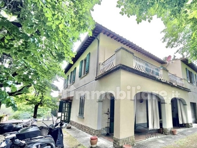 Casa di lusso di 138 mq in vendita via della Pescaia, Firenze, Toscana