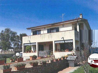 casa in vendita a Aprilia