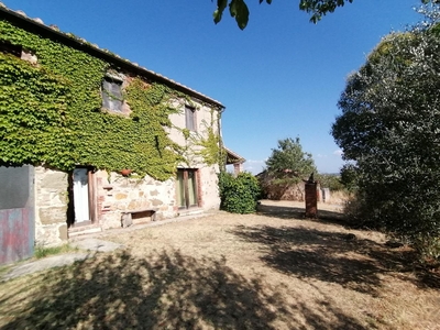 Casale in vendita a Manciano