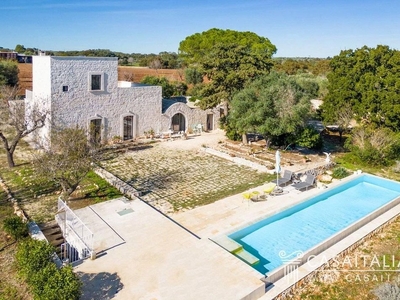 Prestigiosa villa di 250 mq in vendita Via Maddalena, 45, Ceglie Messapica, Brindisi, Puglia