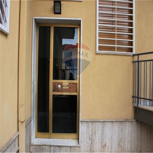 Appartamento di 3 vani /89 mq a Bari - Palese (zona Palese)
