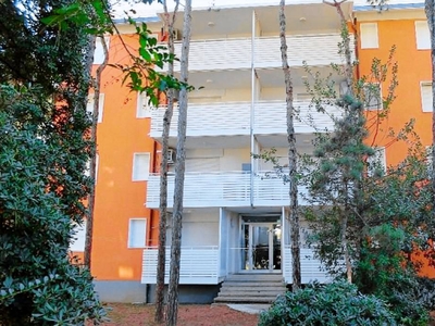 Appartamento a Lignano Pineta con terrazza
