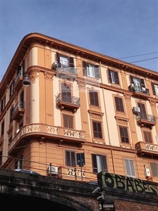 Appartamento in vendita a Napoli C.so Umberto/Duomo