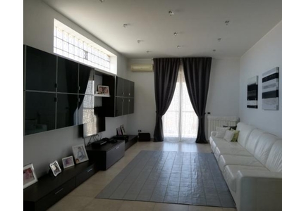 Appartamento in vendita a Reggio Calabria, Frazione San Gregorio