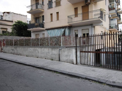 Garage in vendita a Catania via Caduti del Lavoro