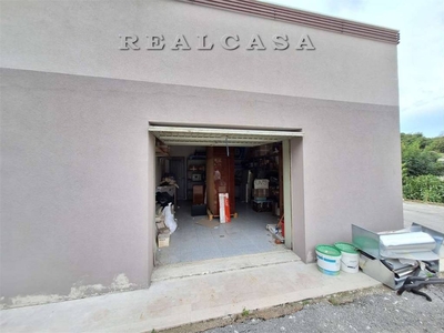 Garage in vendita a Osimo toti