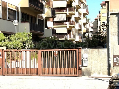 Garage in vendita a Roma via Costanzo Casana, 110