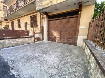 Garage in vendita a Roma via Luigi Manfredini