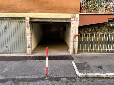 Garage in vendita a Roma via Scipio Sighele, 29