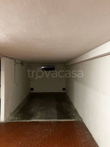 Garage in vendita a Varese via Paolo Maspero, 3