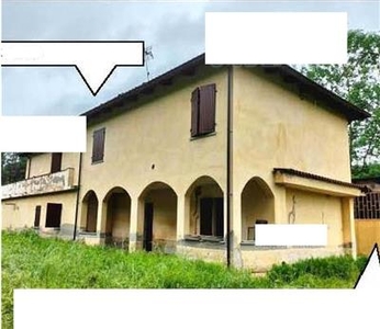 Indipendente - Villa a Asti